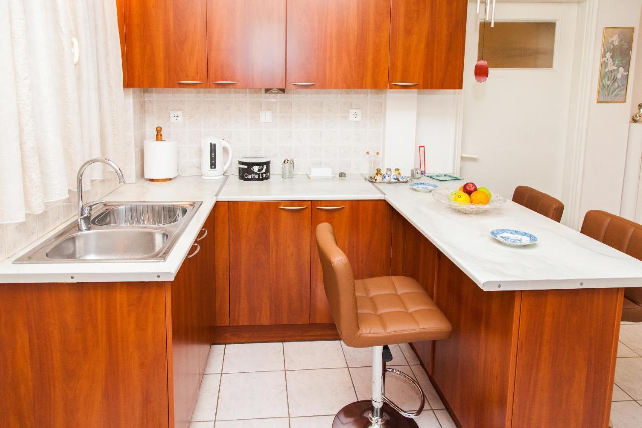 Vintage Apartment In Downtown Athens! Esterno foto